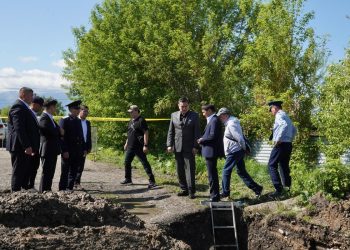 Аким ВКО: семьям погибших при обвале грунта рабочих в Улкен Нарыне окажут помощь