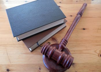 Токаев подписал указ о назначении новых судей в ВКО