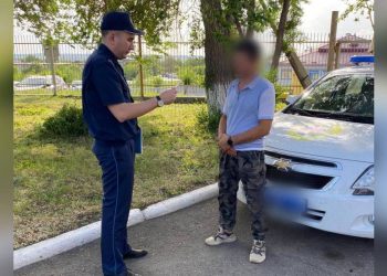 Нелегального таксиста-иностранца задержала полиция в Усть-Каменогорске