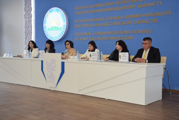 Неделя репродуктивного здоровья в ВКО: акцент на подростков и родителей