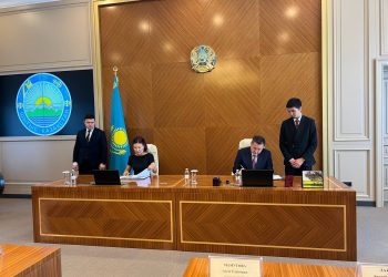 Оперативно снижать выбросы договорились акимат и крупные предприятия ВКО